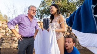 BrazzersExxtra – Cock on the Line/  Lulu Chu