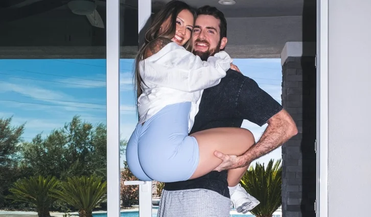 Brazzers – The Goddess The Girth/ Goddess Guzman